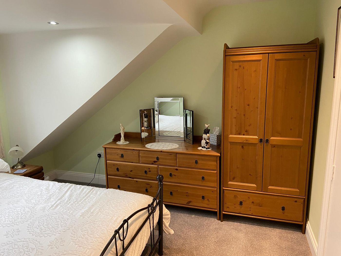 Airbnb single bedroom, Kintbury, Berkshire